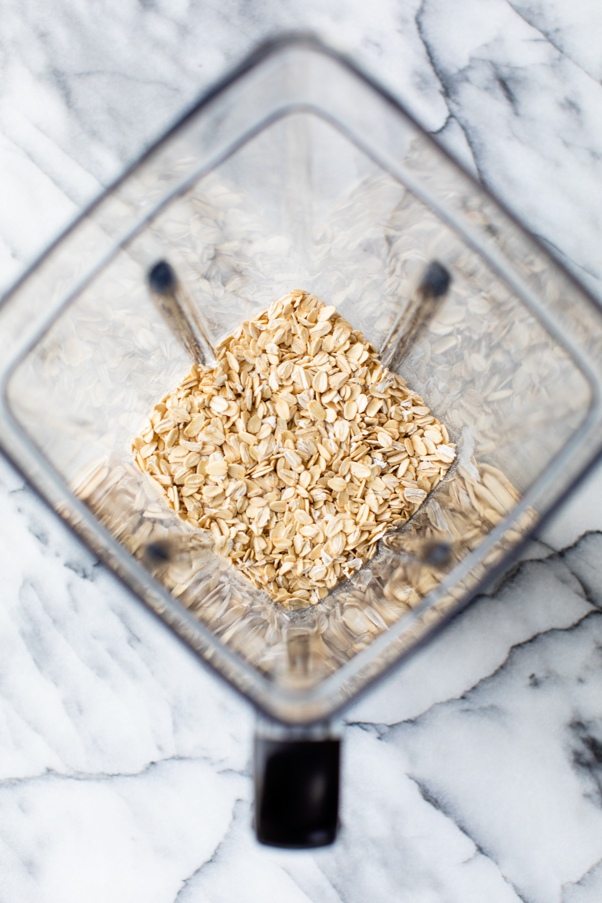 rolled oats in a blender