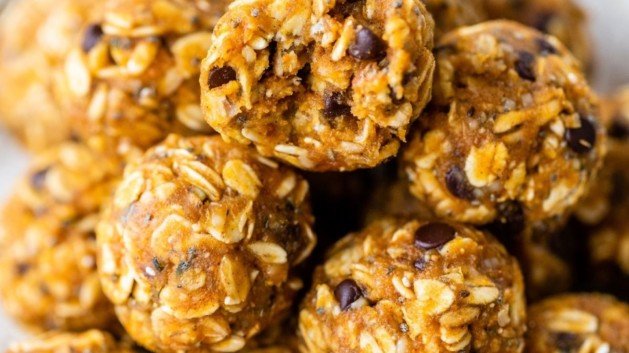 pumpkin energy bites on a plate